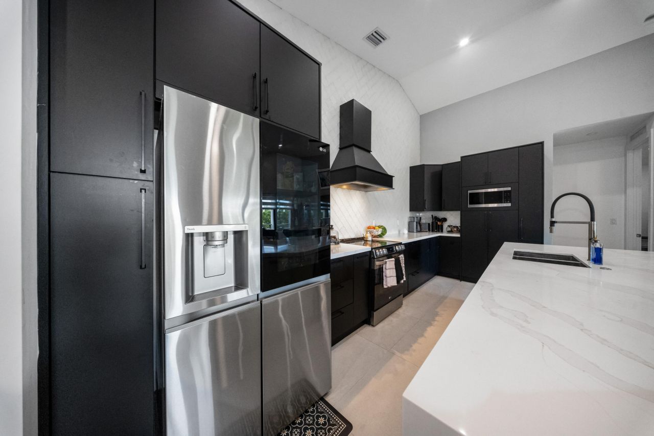 239 W Seaview Drive, Duck, FL 33050 Photo