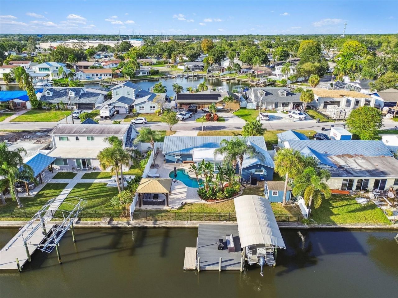 8708 Thornwood Lane, Tampa, FL 33615 Photo