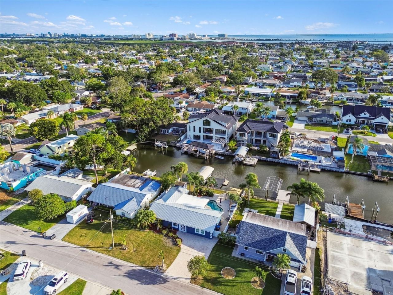 8708 Thornwood Lane, Tampa, FL 33615 Photo