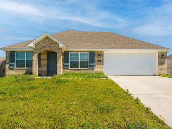 2124 Brown Bear Lane, Gentry, AR 72734