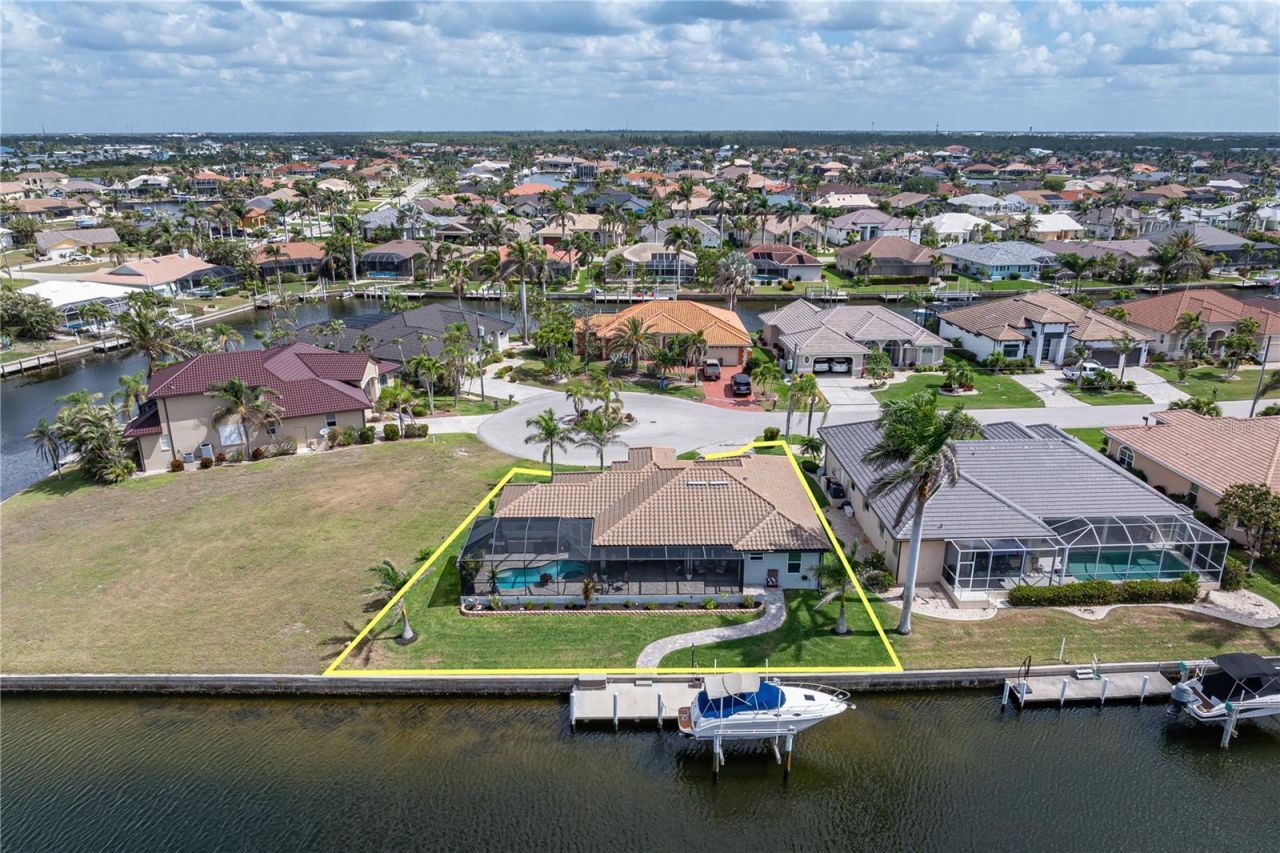 571 Port Bendres Drive, Punta Gorda, FL 33950 Photo