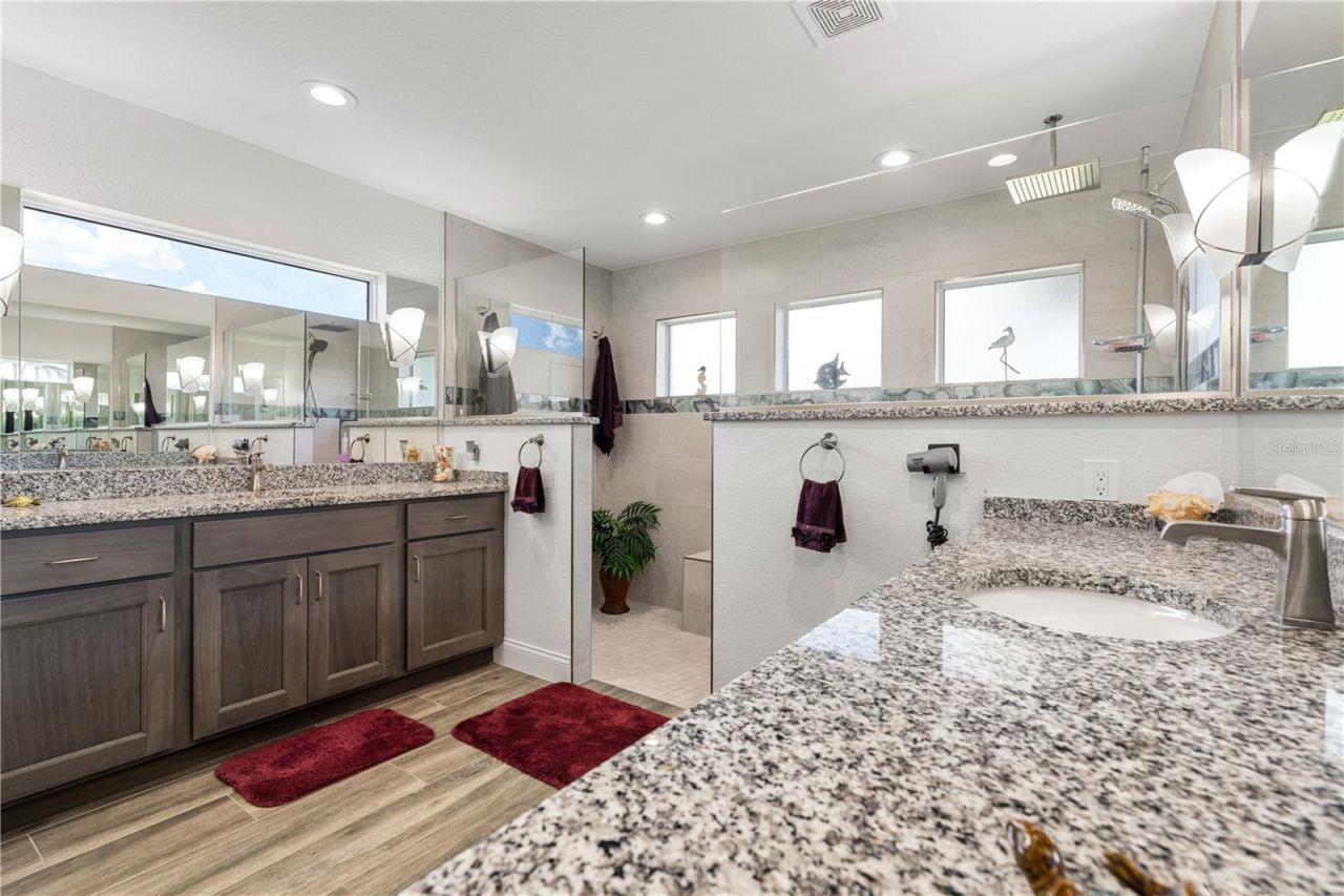 571 Port Bendres Drive, Punta Gorda, FL 33950 Photo