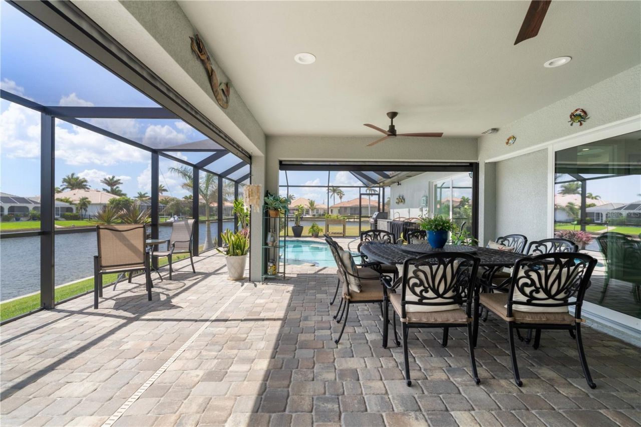 571 Port Bendres Drive, Punta Gorda, FL 33950 Photo