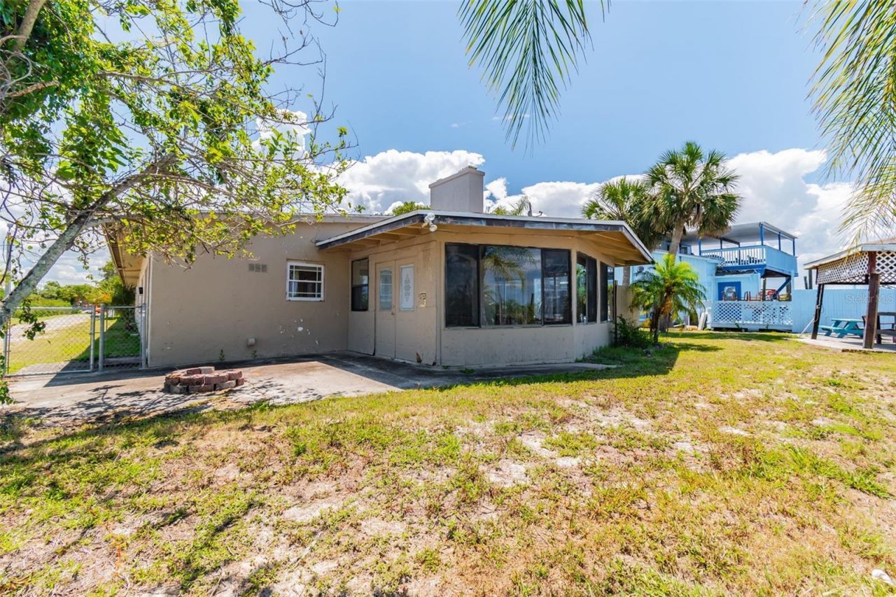 5325 Treadway Drive, Port Richey, FL 34668 Photo