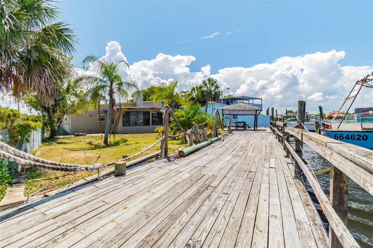 5325 Treadway Drive, Port Richey, FL 34668 Photo