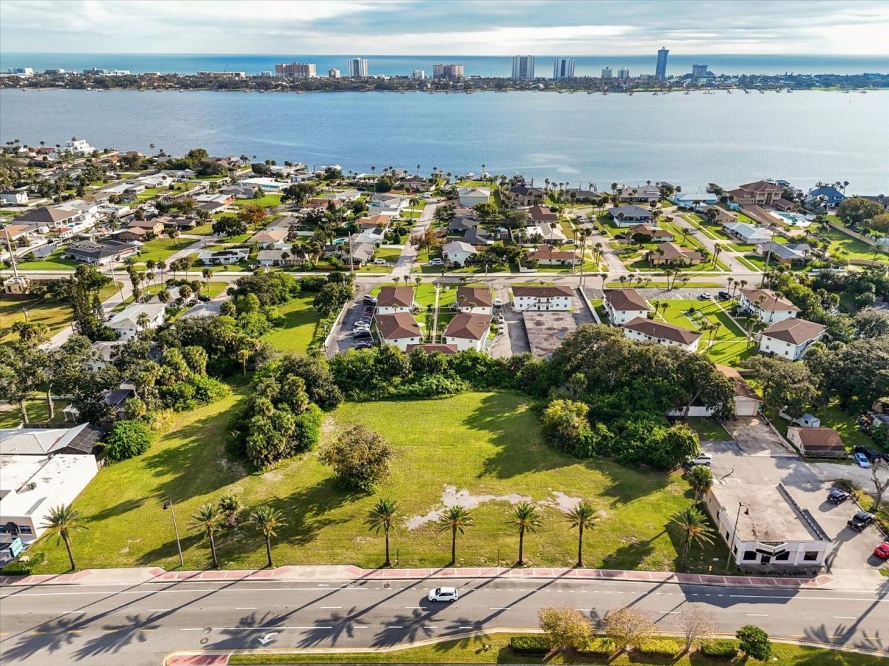 1771 S Ridgewood Avenue, South Daytona, FL 32119 Photo