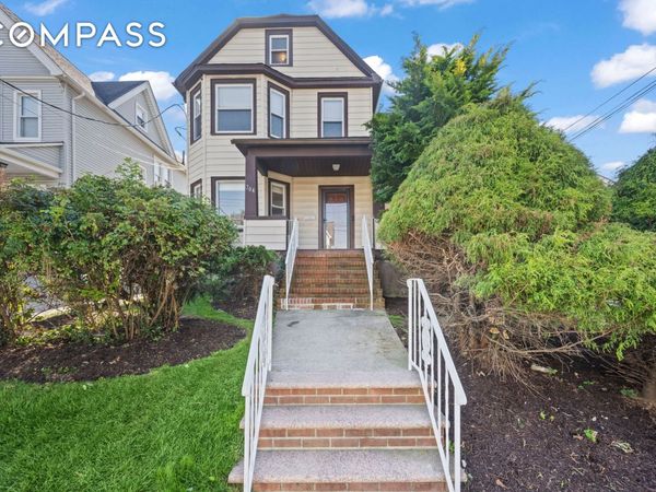 704 Delafield Avenue, StatenIsland, NY 10310
