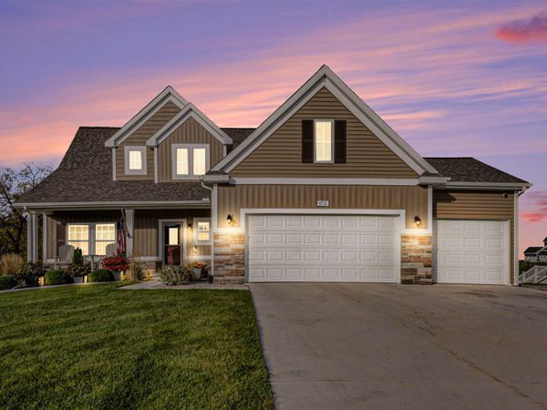 8733 Cobble Drive SW, Byron Center, MI 49315