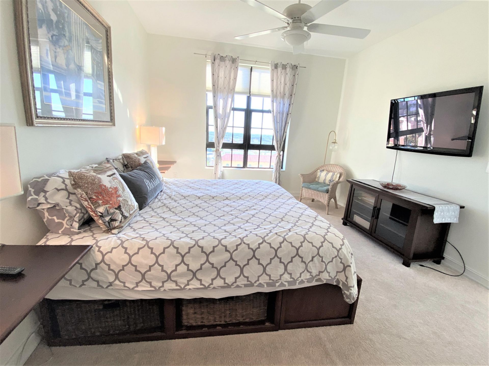 801 S Olive Avenue, Unit 903, West Palm Beach, FL 33401 Photo