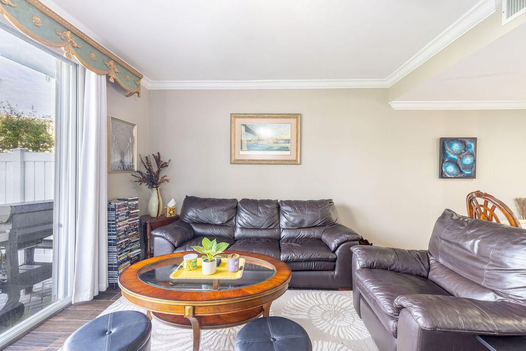 1038 Jeffery Street, Boca Raton, FL 33487 Photo
