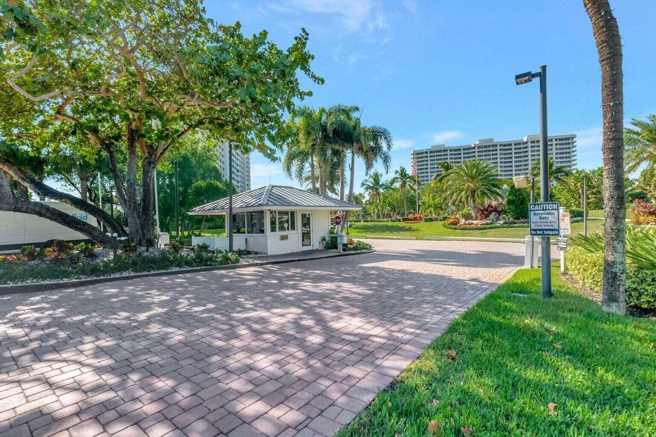 4201 N Ocean Boulevard, Unit 1705, Boca Raton, FL 33431 Photo
