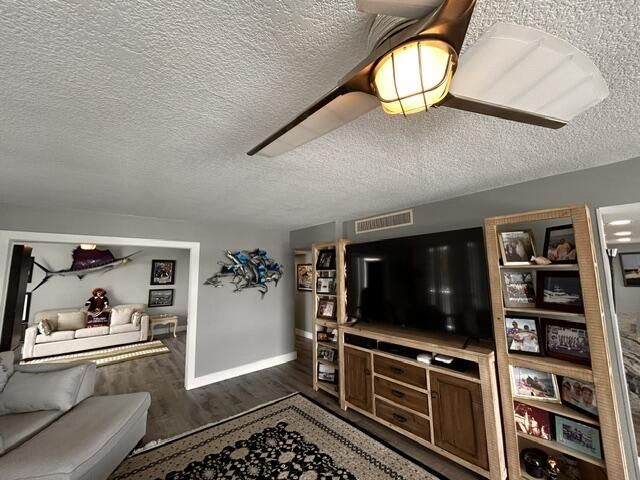 108 Lakeshore Drive, Unit 338, North Palm Beach, FL 33408 Photo