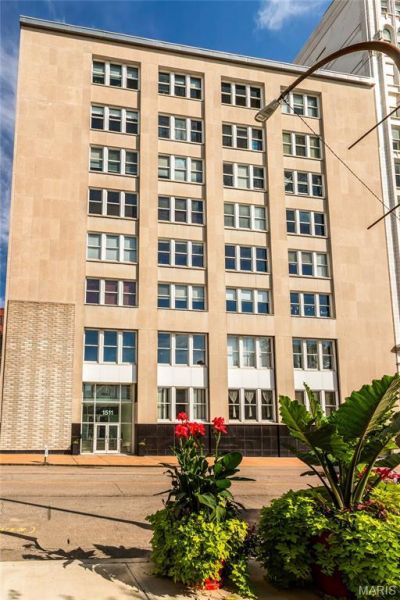 1511 Locust Street, Unit 302, Saint Louis, MO 63103 Main Photo