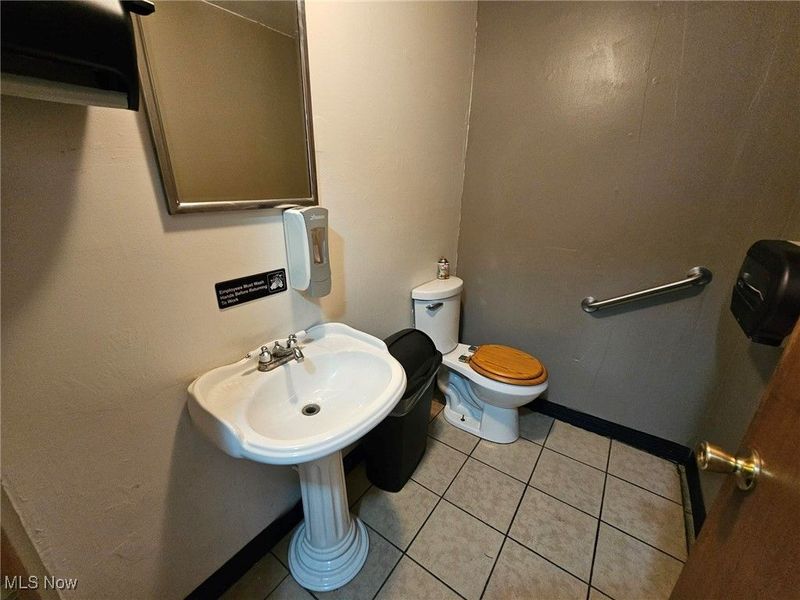 405 Mill Street, Hopedale, OH 43976 Photo 18