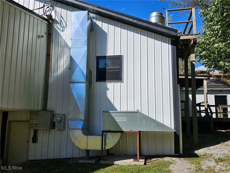 405 Mill Street, Hopedale, OH 43976 Photo 4