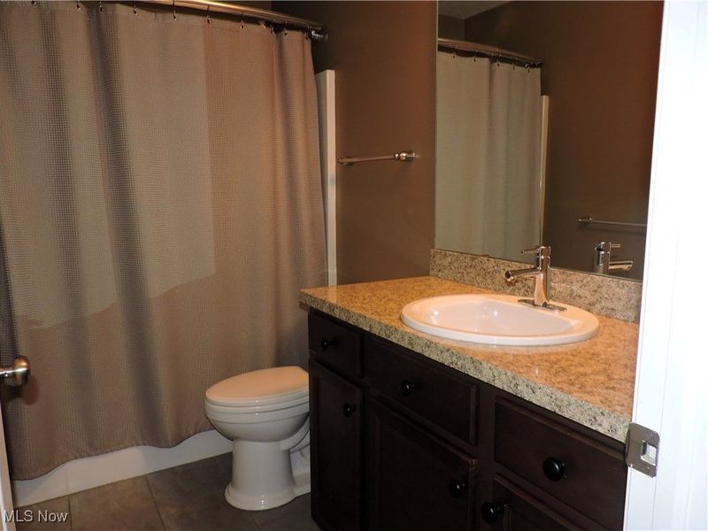 438 Rachel Lane, Avon Lake, OH 44012 Photo 14