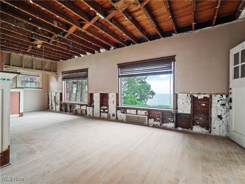 4144 Shore Drive, Lorain, OH 44053 Photo 11