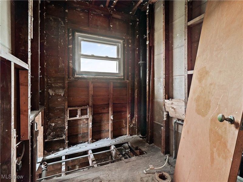 4144 Shore Drive, Lorain, OH 44053 Photo 22