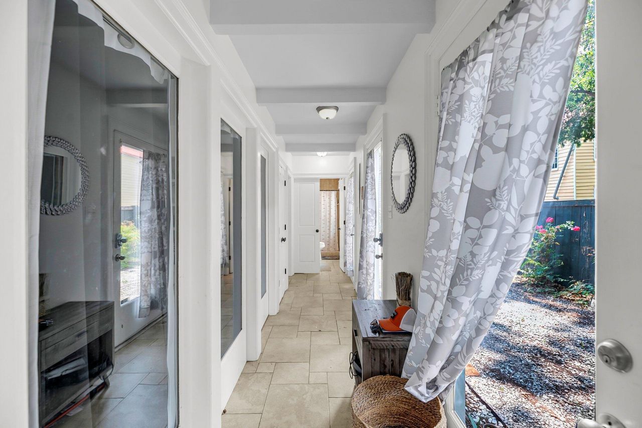 4 Bogard Street Photo 15