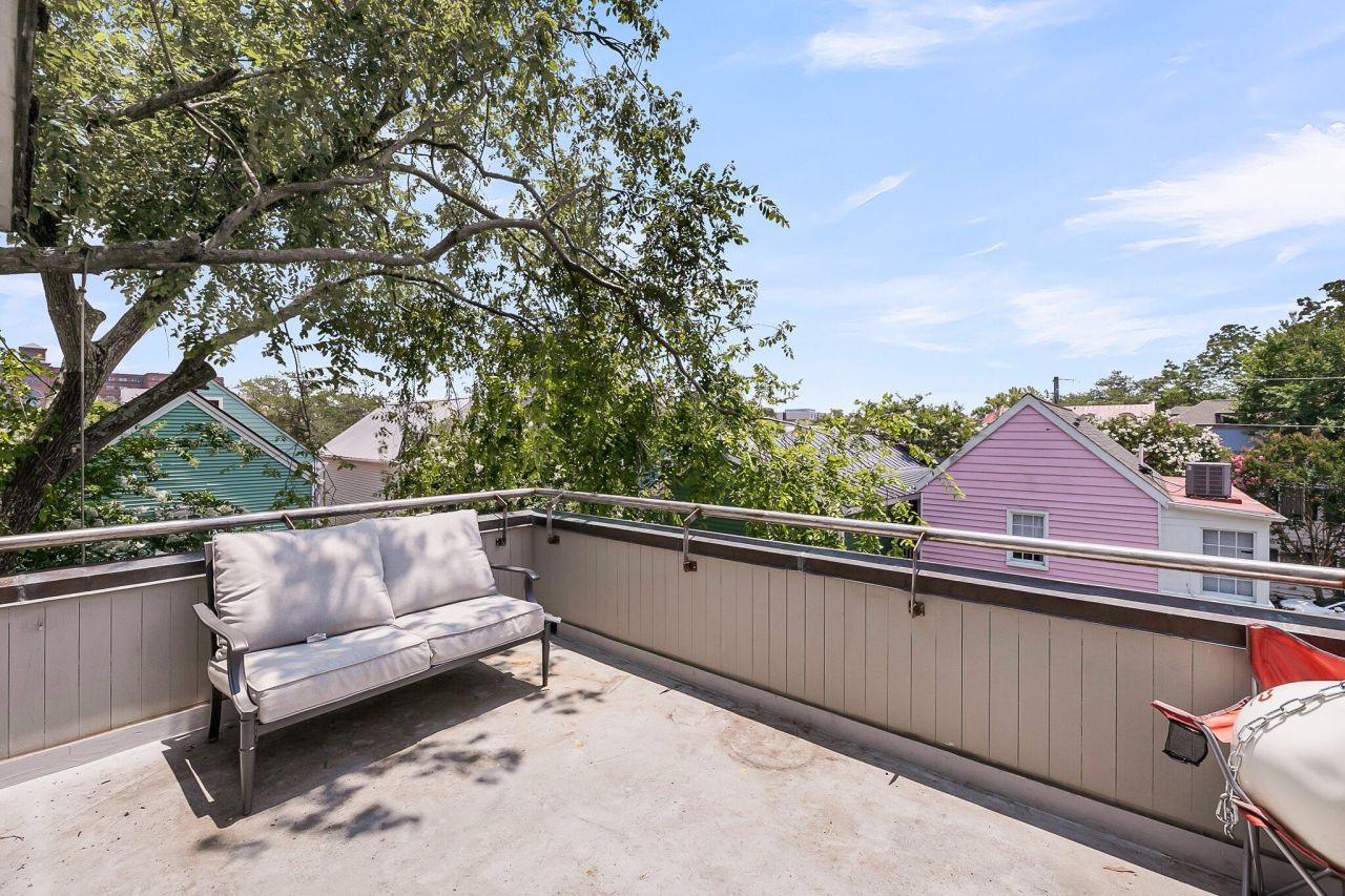 4 Bogard Street Photo 30