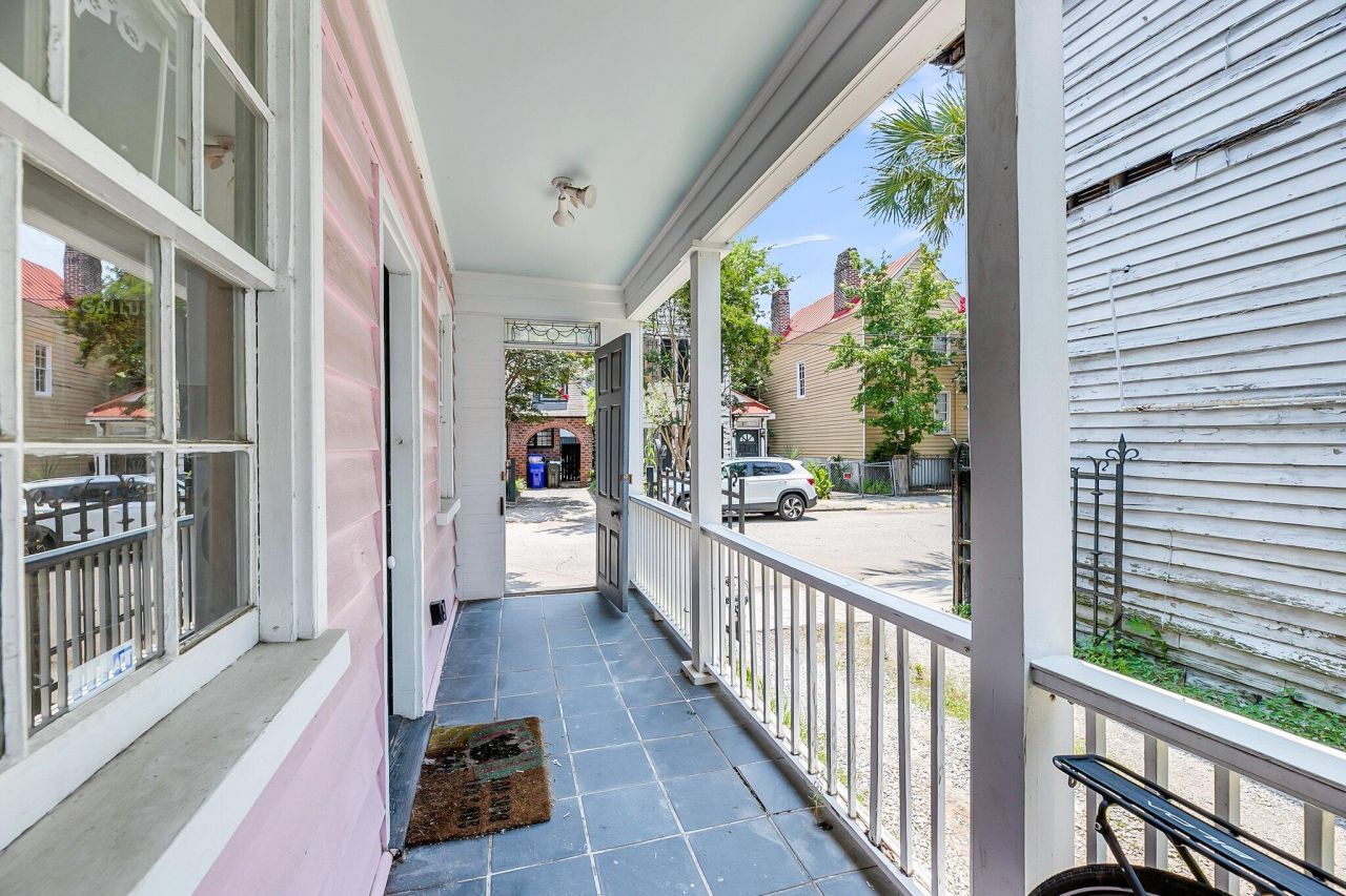 4 Bogard Street Photo 4