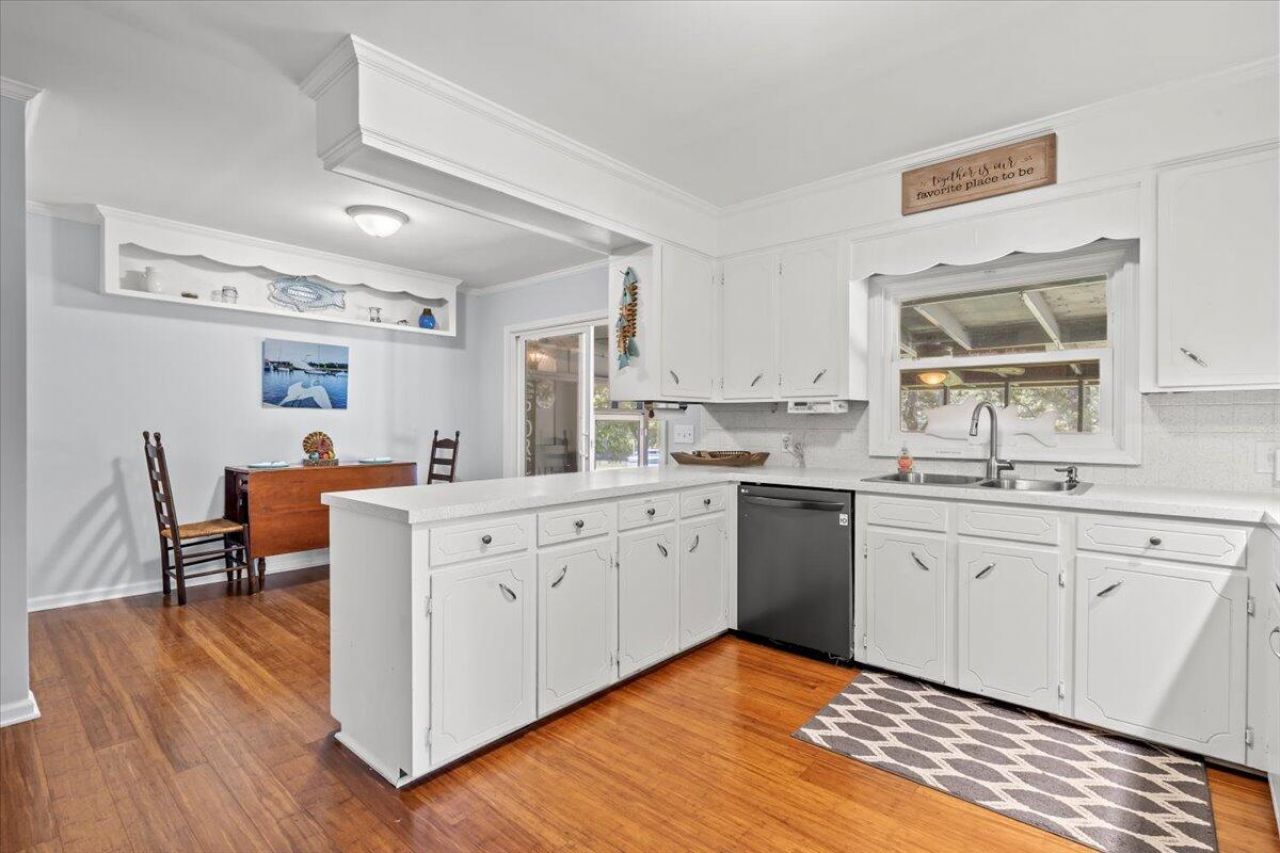 1132 Saint Julien Drive Photo 18