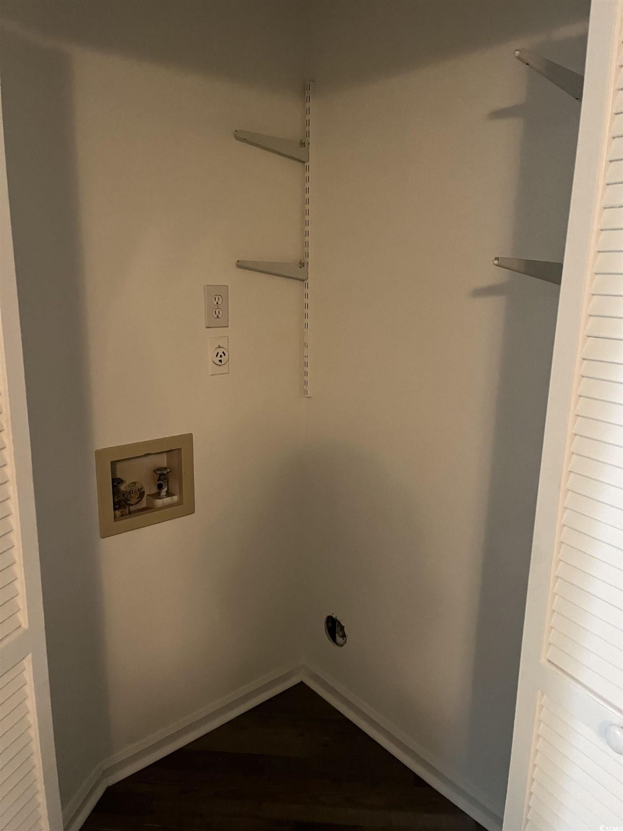 600 65th Ave. N Photo 12