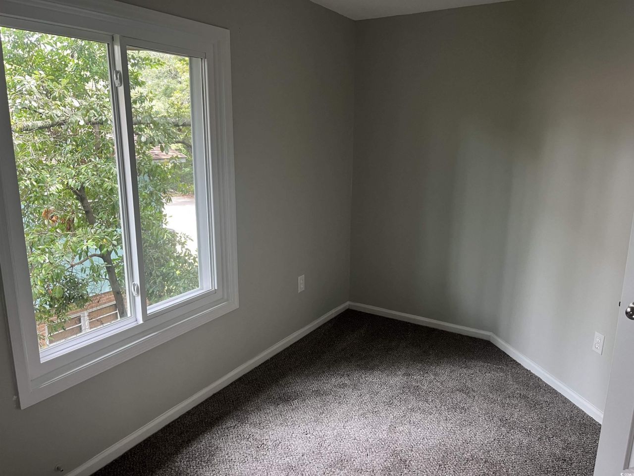 600 65th Ave. N Photo 20