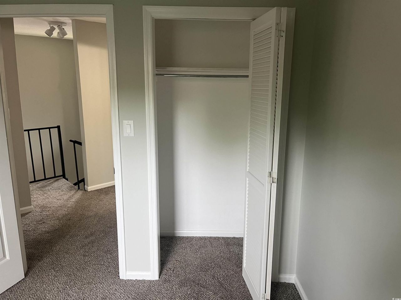 600 65th Ave. N Photo 22