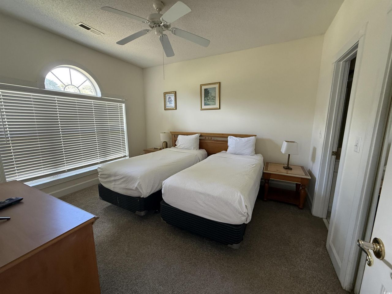 4647 Wild Iris Dr. Photo 11