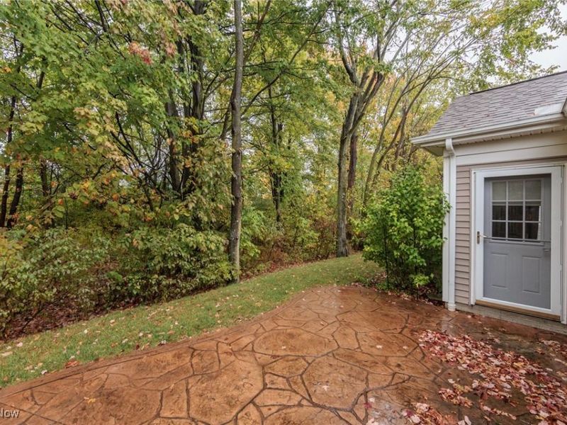 5277 Spruce Pointe Lane, Brunswick, OH 44212 Photo 33