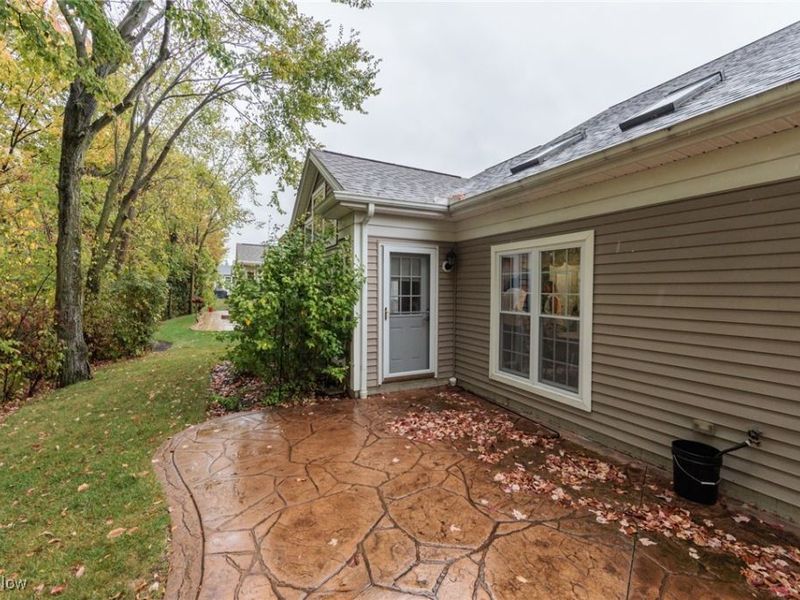 5277 Spruce Pointe Lane, Brunswick, OH 44212 Photo 34