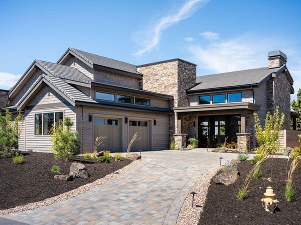 22936 Ghost Tree Lane, Bend, OR 97701