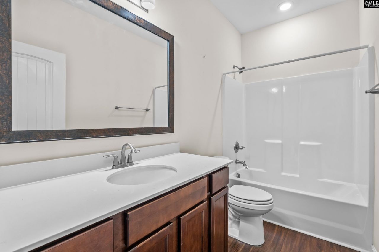 712 N Pinewalk Way Photo 31