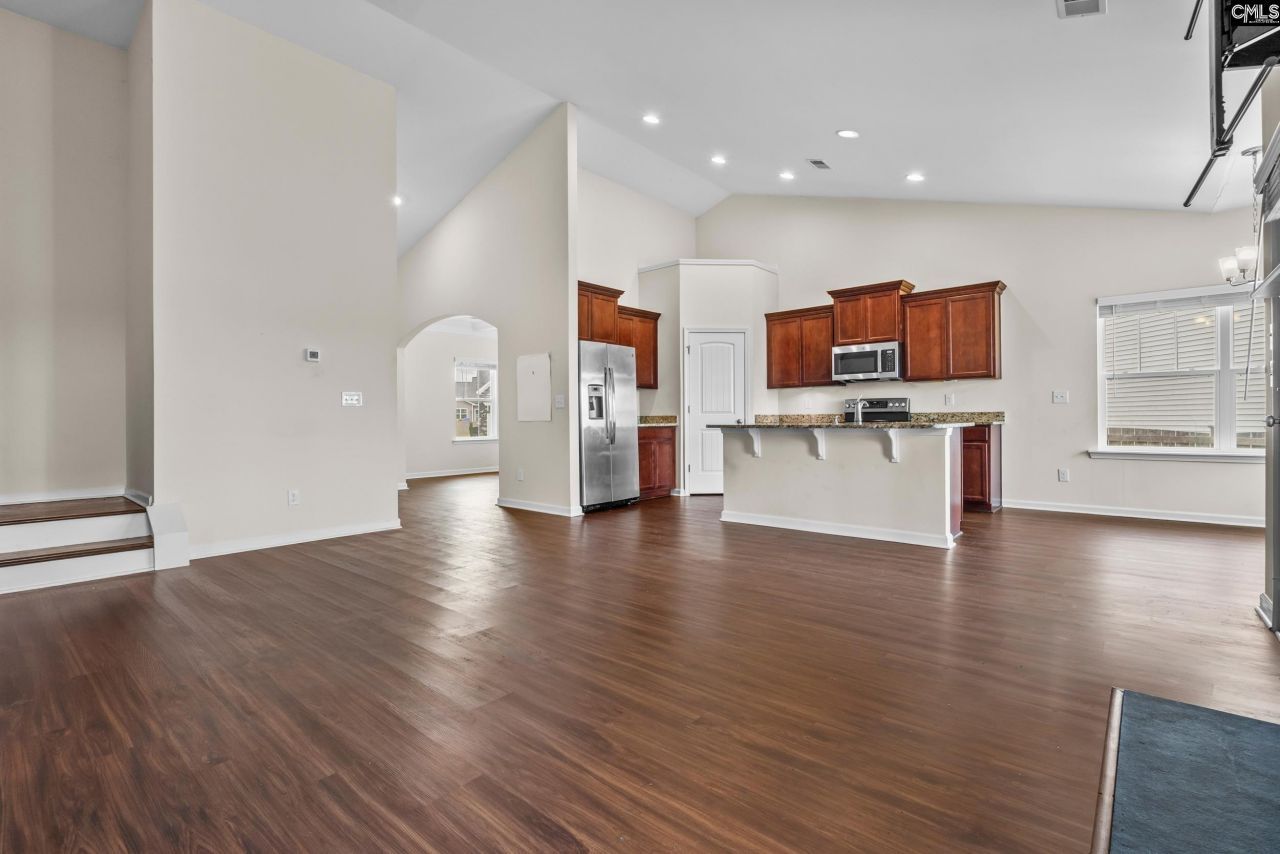 712 N Pinewalk Way Photo 7