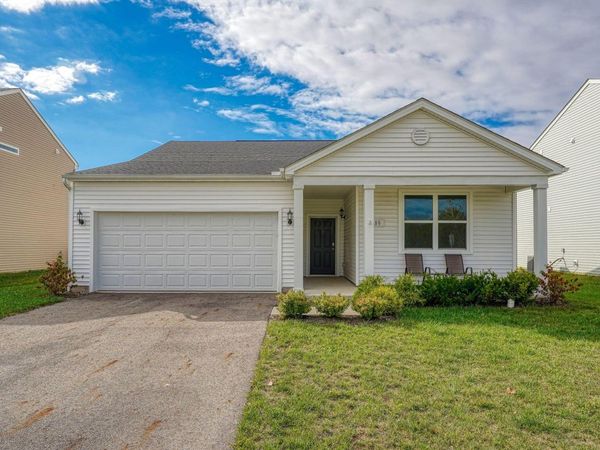 89 Hutchison Street, Ashville, OH 43103