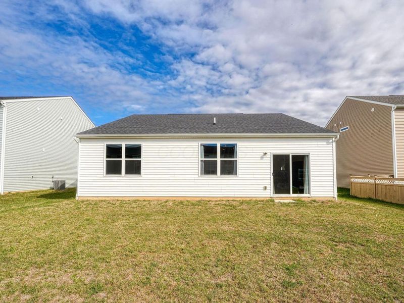 89 Hutchison Street, Ashville, OH 43103 Photo 7