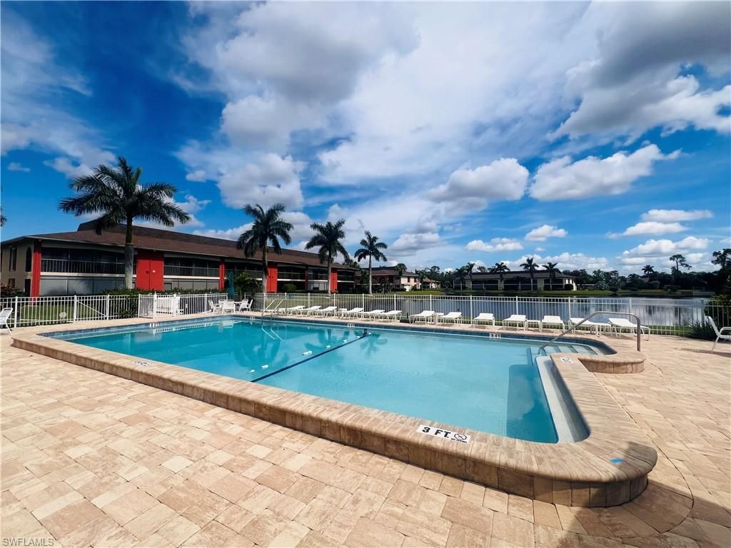 332 Charlemagne Blvd, Unit H103, Naples, FL 34112 Photo