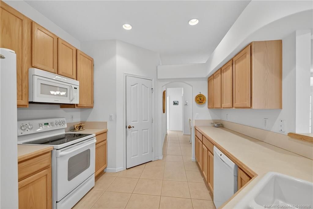 4764 NW Red Maple Drive, Jensen Beach, FL 34957 Photo