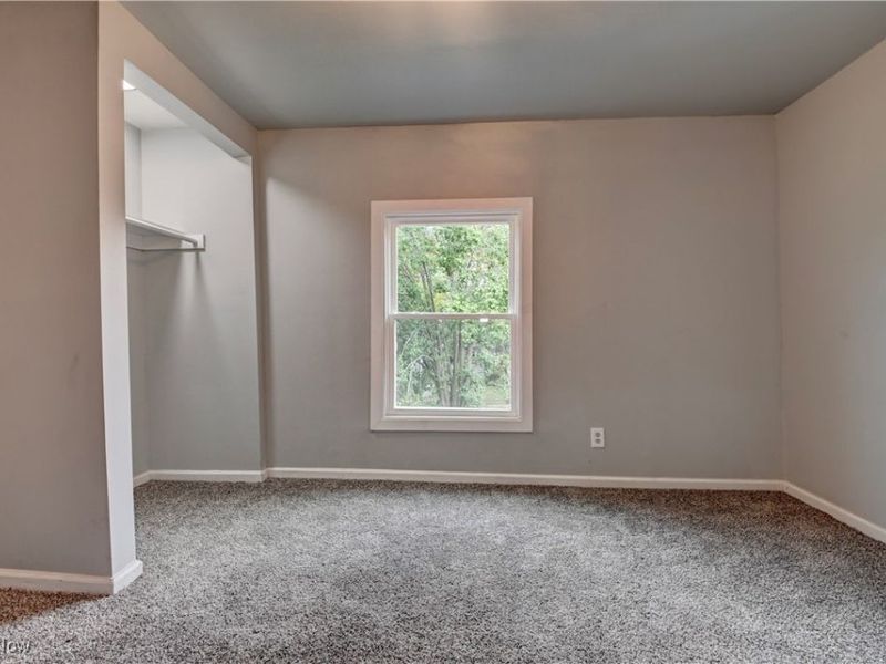 325 W Maryland Avenue, Sebring, OH 44672 Photo 19