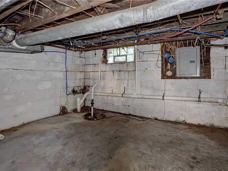 325 W Maryland Avenue, Sebring, OH 44672 Photo 22