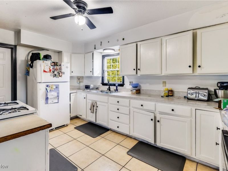 3979 State Route 534, Southington, OH 44470 Photo 2