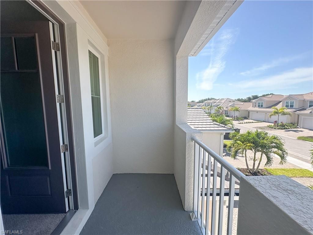 4551 Arboretum Circle, Unit 202, Naples, FL 34112 Photo