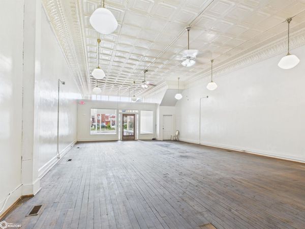 809 Ave G, Fort Madison, IA 52627