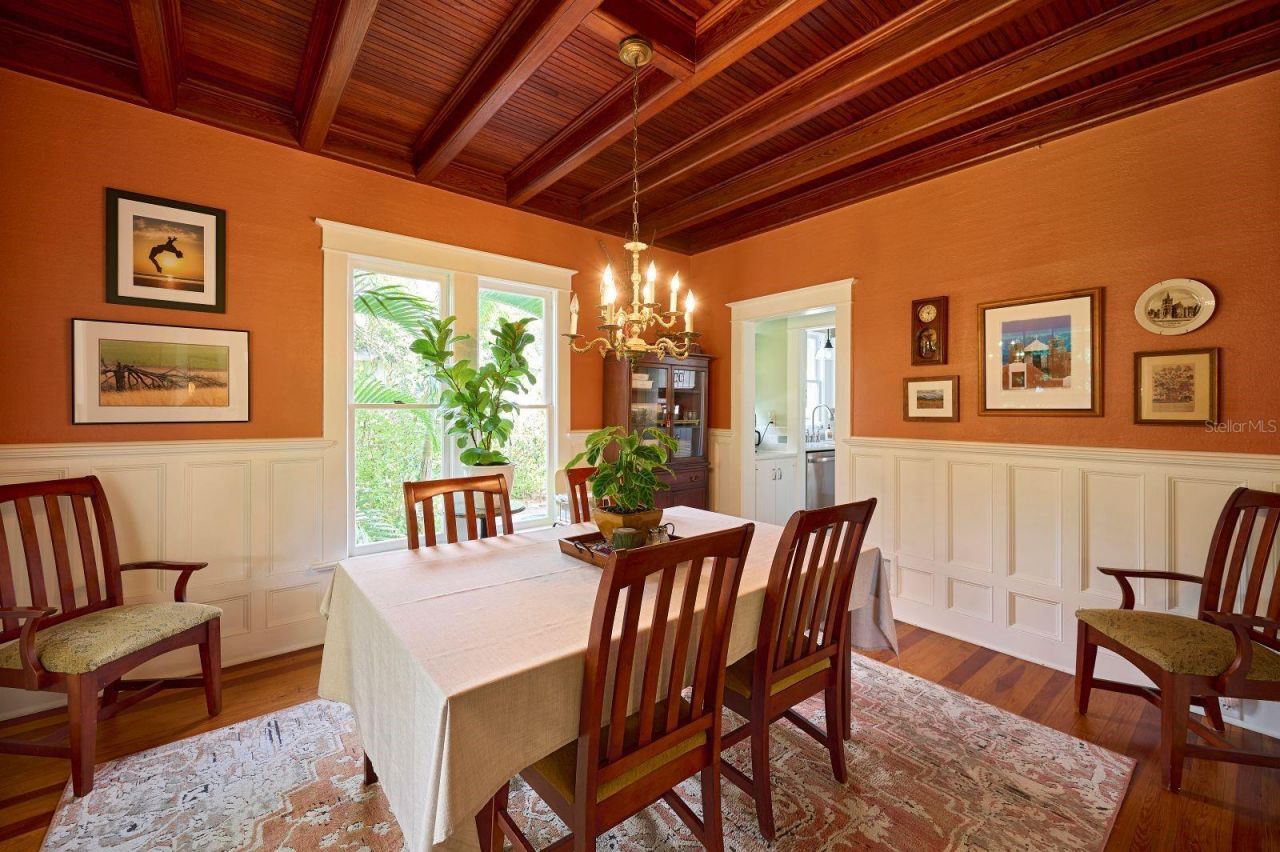 261 N Lakeview Drive, Lake Helen, FL 32744 Photo