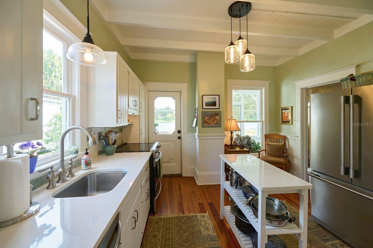 261 N Lakeview Drive, Lake Helen, FL 32744 Photo