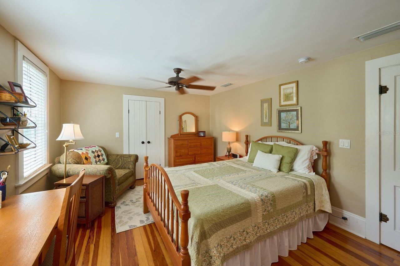 261 N Lakeview Drive, Lake Helen, FL 32744 Photo