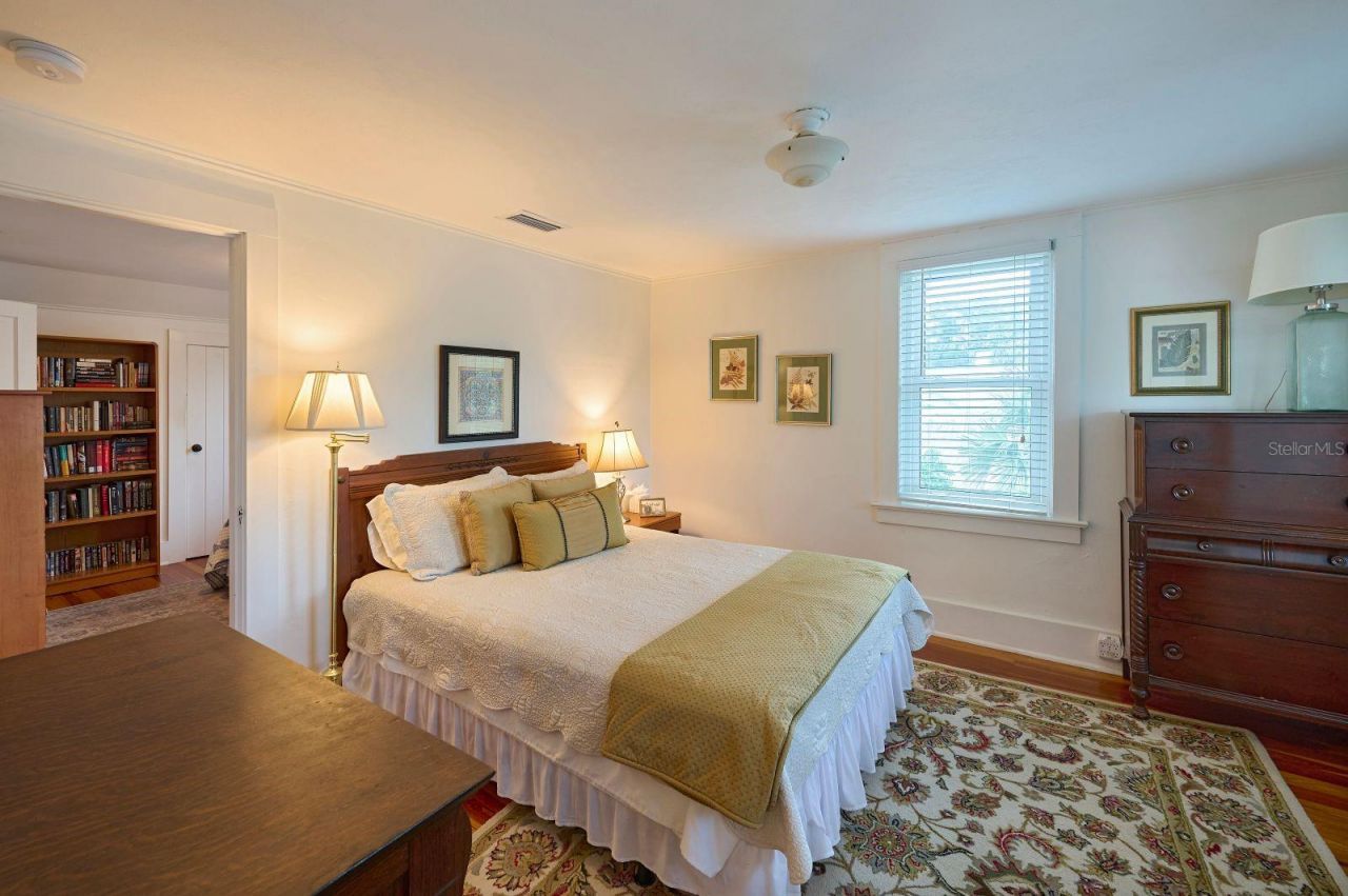 261 N Lakeview Drive, Lake Helen, FL 32744 Photo