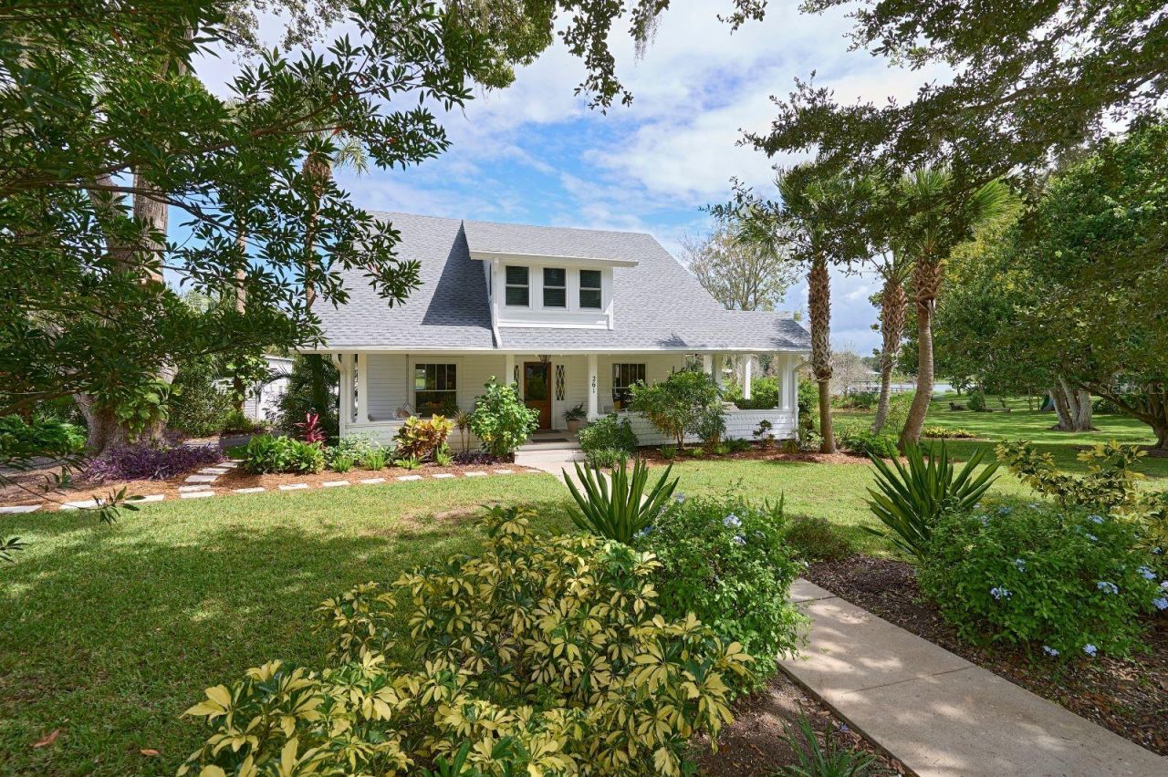 261 N Lakeview Drive, Lake Helen, FL 32744 Photo