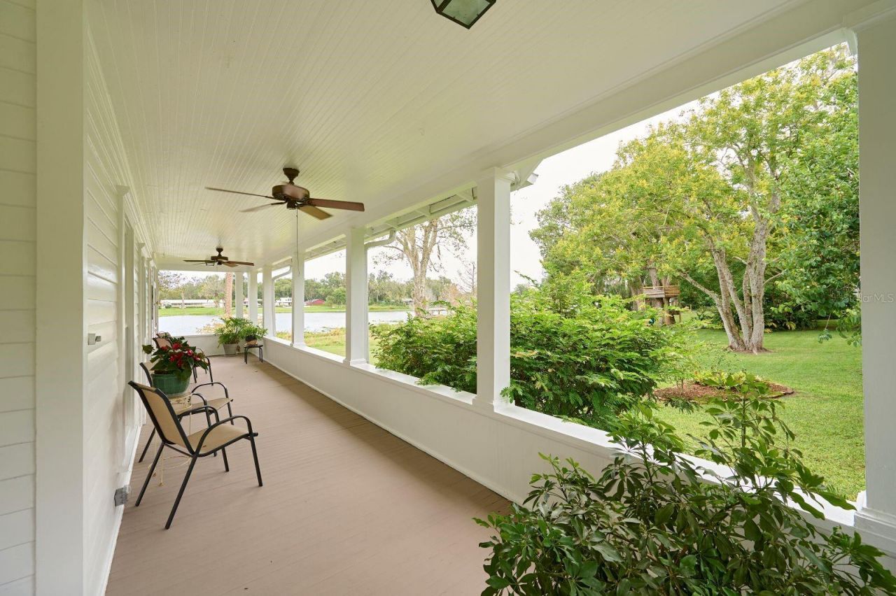 261 N Lakeview Drive, Lake Helen, FL 32744 Photo